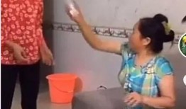 被爆料网红夫妻生活视频,引发网友热议